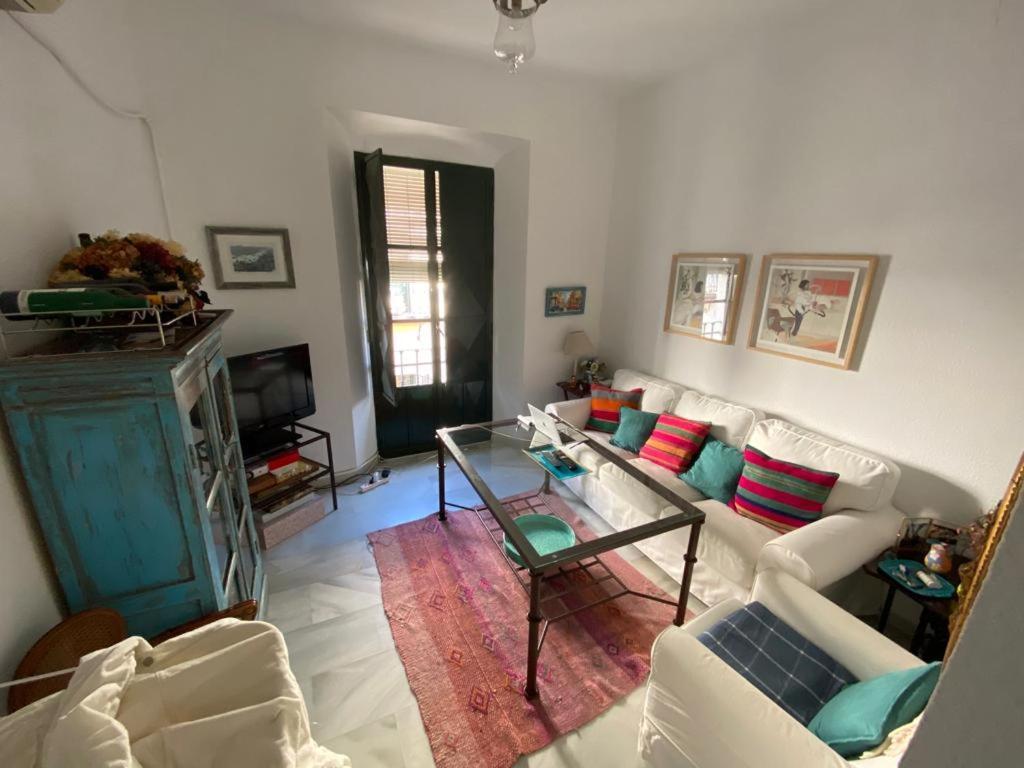 إشبيلية Apartamentos Turisticos Virgen Del Monte 67 المظهر الخارجي الصورة